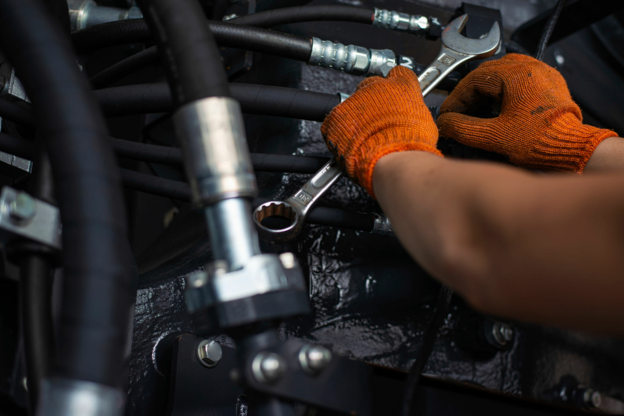 Toko Sparepart Truk di Medan Bergaransi Produk Original, TLP/WA 082210879104