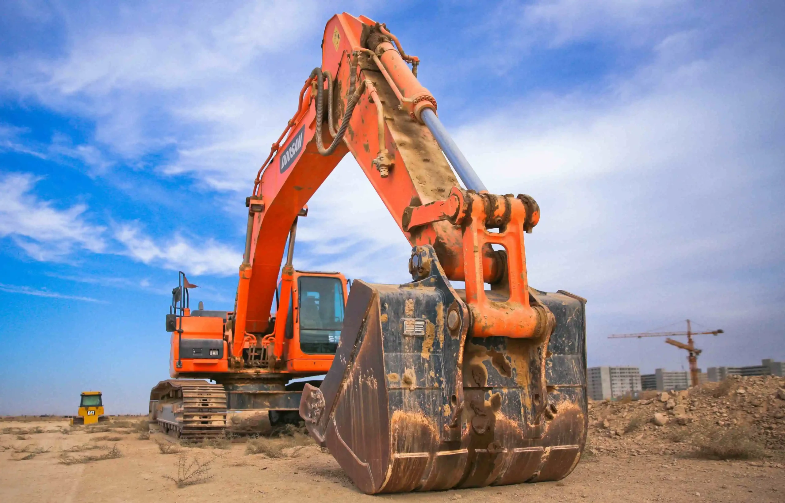 Bagian Track Excavator serta Fungsinya untuk Mendukung Mobilitas Alat